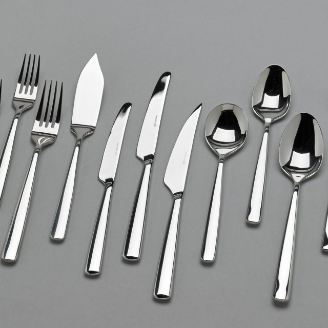 LOCKHART_CUTLERY_1